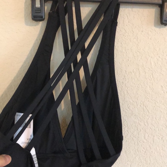 LA BLANCA Island Goddess Multi-Strap Cross-Back - Picture 16 of 16